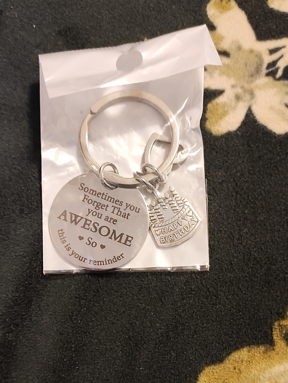 Inspirational metal keychain engraved with the motivational
